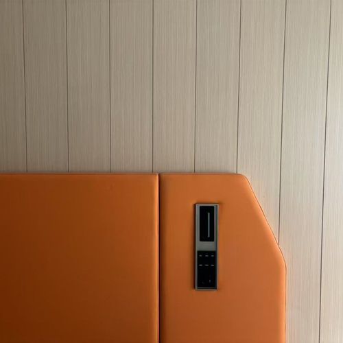 酒店家装软包床屏床头开关插座铝合金喷砂一体成型金属Z底板装饰