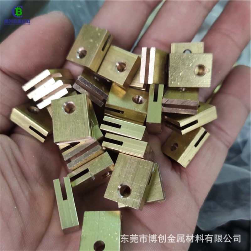 黄铜排加a工H59扁铜条钻孔攻牙4*4mm小规格铜扁条精密切割铜块车