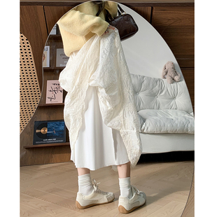 白色蕾丝蓬蓬半身裙女秋冬加绒新款高腰a字大摆伞裙中长款蛋糕裙