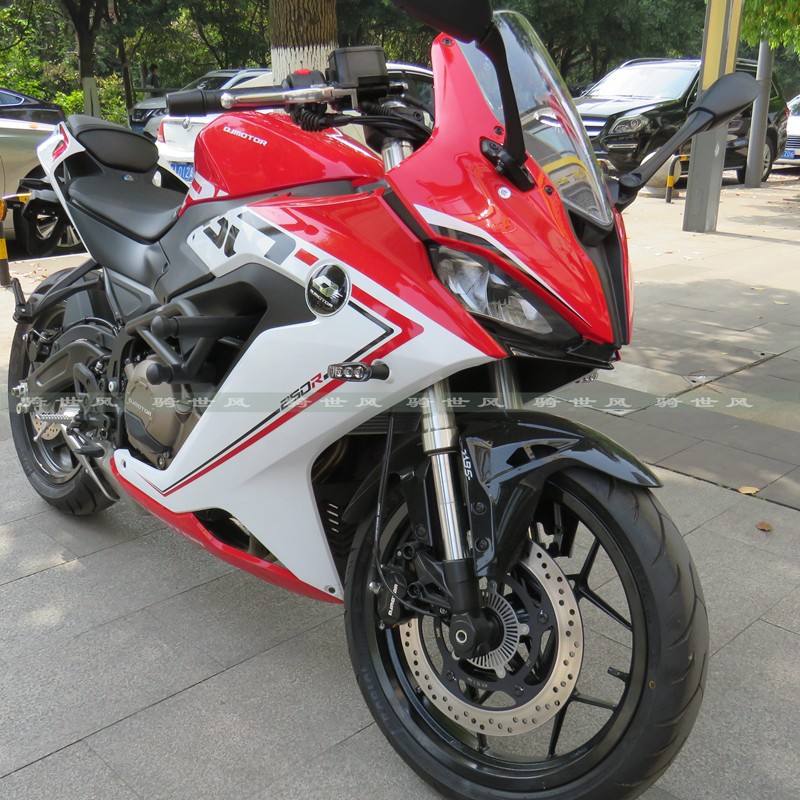 适用赛250双缸版保险杠QJ25y0GS-G竞技杠护杠防摔杠保护杠摩托改