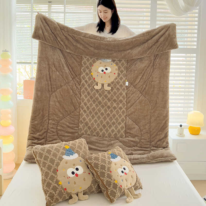 抱枕被子两用加厚保暖可折叠午睡空调毯卡通儿童毯车载靠枕沙发被