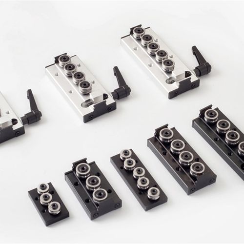 内置双轴芯滚轮直线导轨铝滑轨滑轮SGR8 10 15 20 25 3摄影移门轮