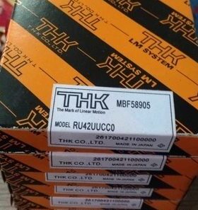 THK交叉滚子轴承RB8013 CRBC8013 UU CC0 1 P4机械手转盘轴承