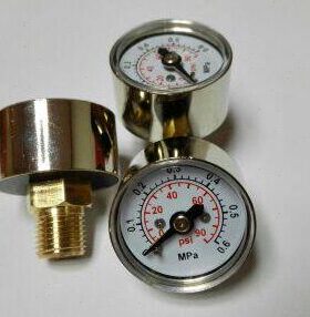 金属壳微型压力表 轴向 直径25mm 压力0～0.6mpa 90psi 螺纹m10x1