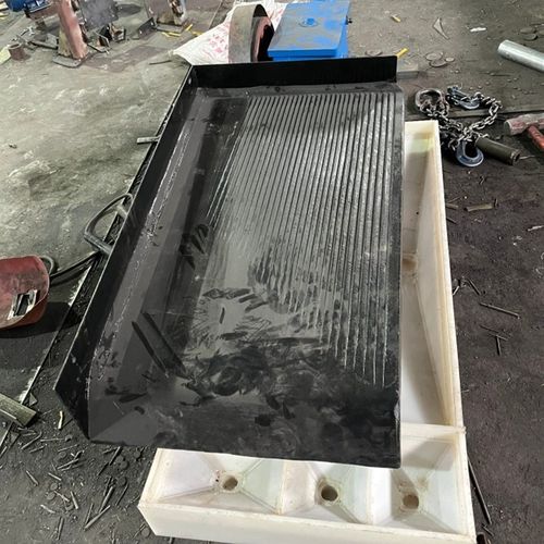 淘金沙工具选矿摇床小型淘金机水洗铜米摇床6S玻璃钢大槽钢摇床厂