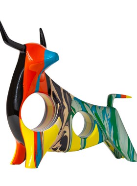 简约现代淋色牛树脂摆件家居客厅桌面电视柜精美礼品装饰品桌摆