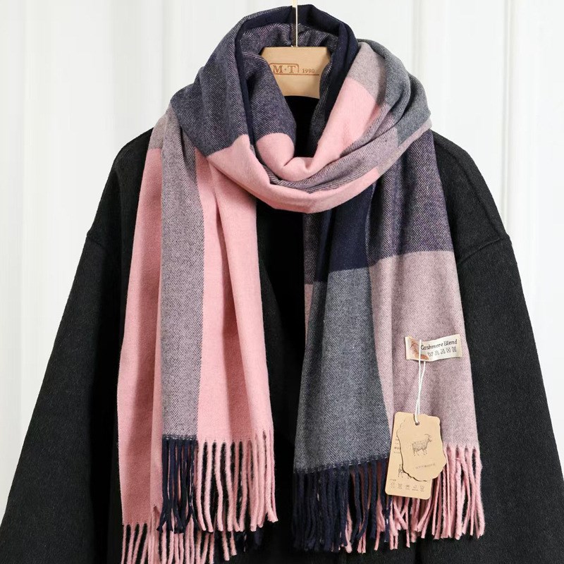 2024新款英伦风格子羊毛围巾女冬季长J款保暖披肩两用加厚百搭围