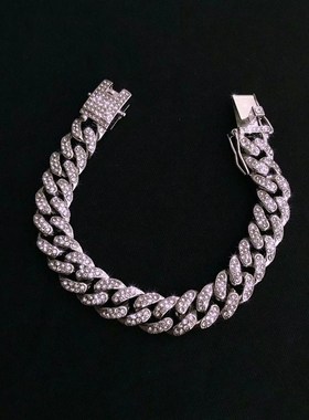 嘻哈古巴链街头项链2020年新z款女潮轻奢小众设计感毛衣链锁骨颈