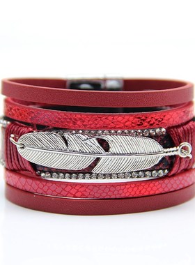 2022跨境欧美热卖 羽毛u皮质编织女士多层手链 个性树叶磁扣手镯