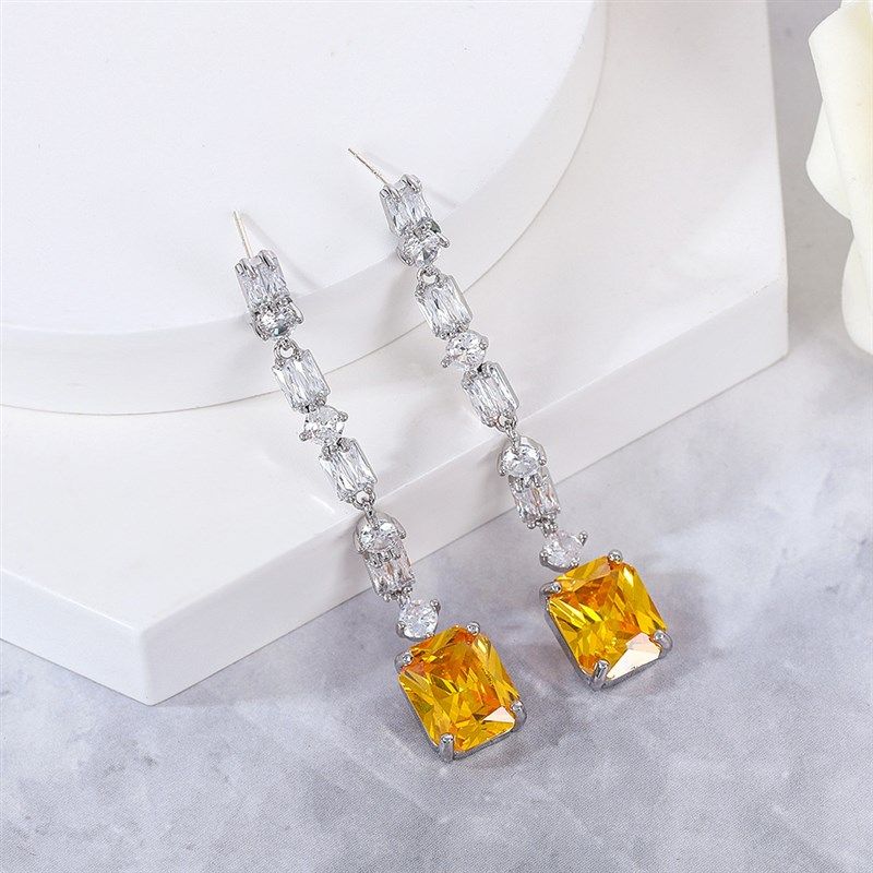 2022年秋季长款流苏几何S925银针耳I饰超仙耳环女精美彩色微镶锆