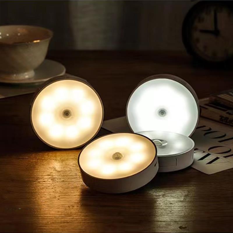 智能网红楼梯感应小夜灯光控插电柔光节能护眼卧室起夜床头灯睡眠