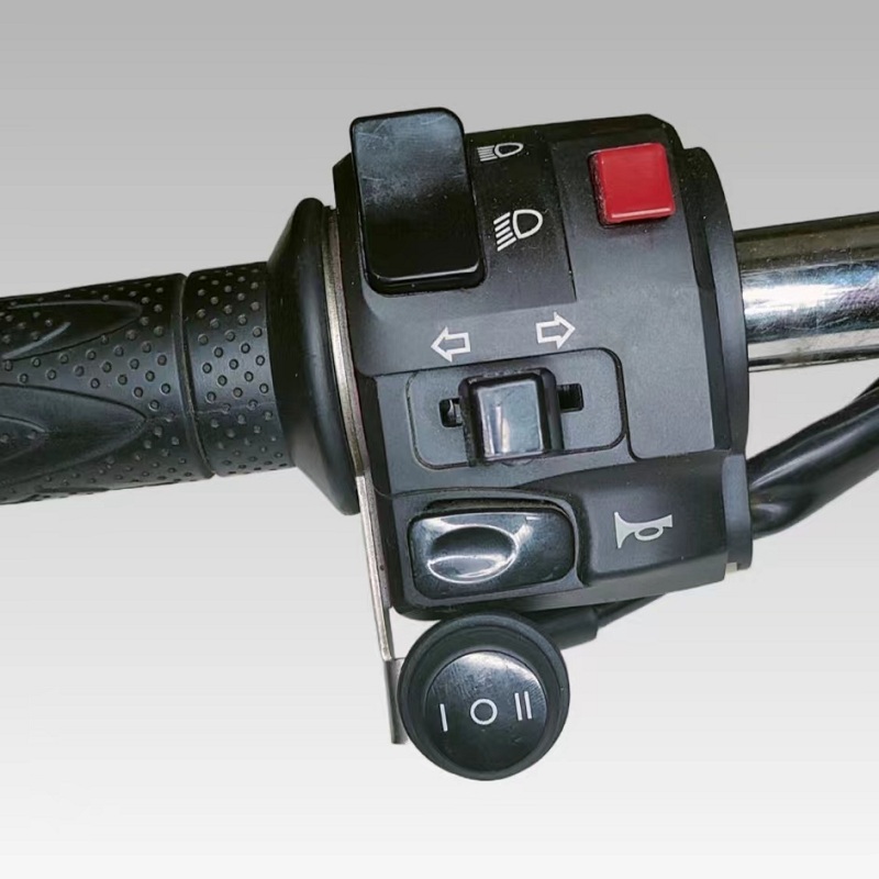 星爵小钢炮TMF远近光转换三x档防水开关摩托车黄白光射灯按键线组