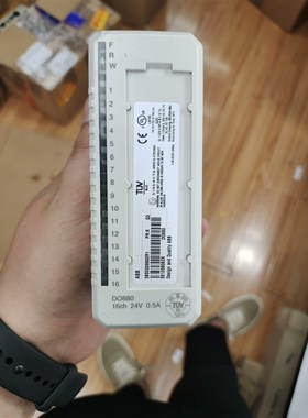 DO880   ABB  模块原装拆机成色不错,需要请先联系