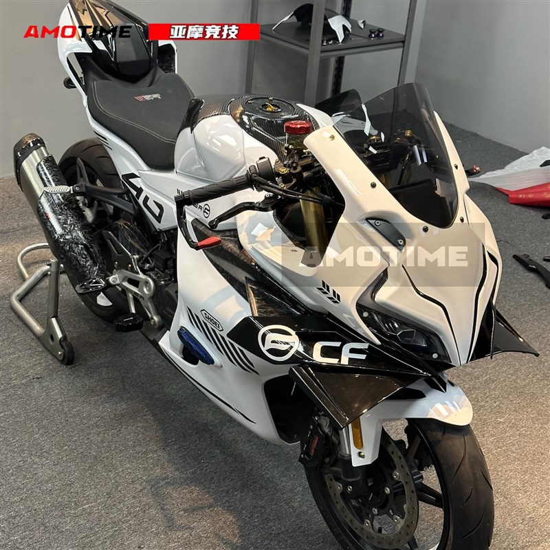 适用于春风450SmR 改装竞技一体式风挡无损安装专车改装配件