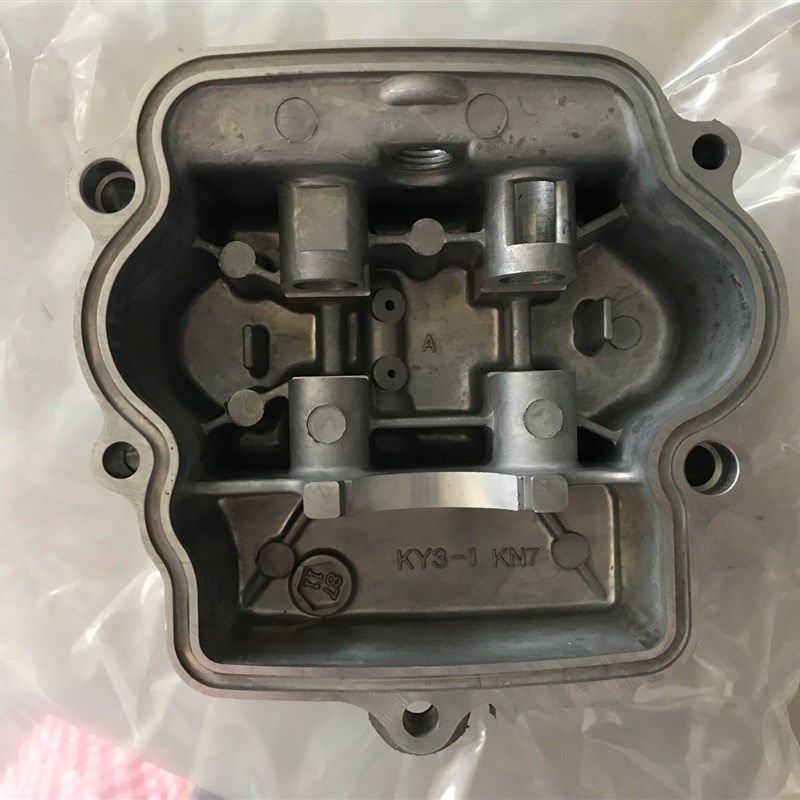 台湾原装光阳水冷四冲程踏板车弹灯KH-150CC摩托车汽缸头盖/缸盖