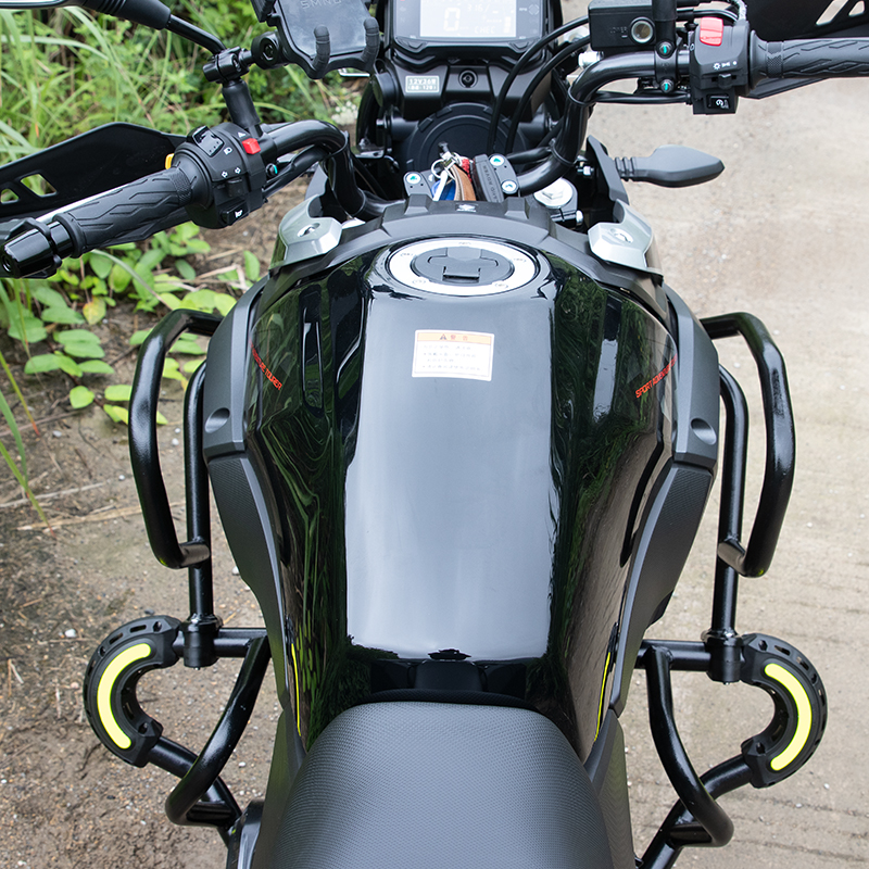 适用铃木DL250保险杠前护杠防A摔杠边箱护杠后杠灯圈灯杠改装配件