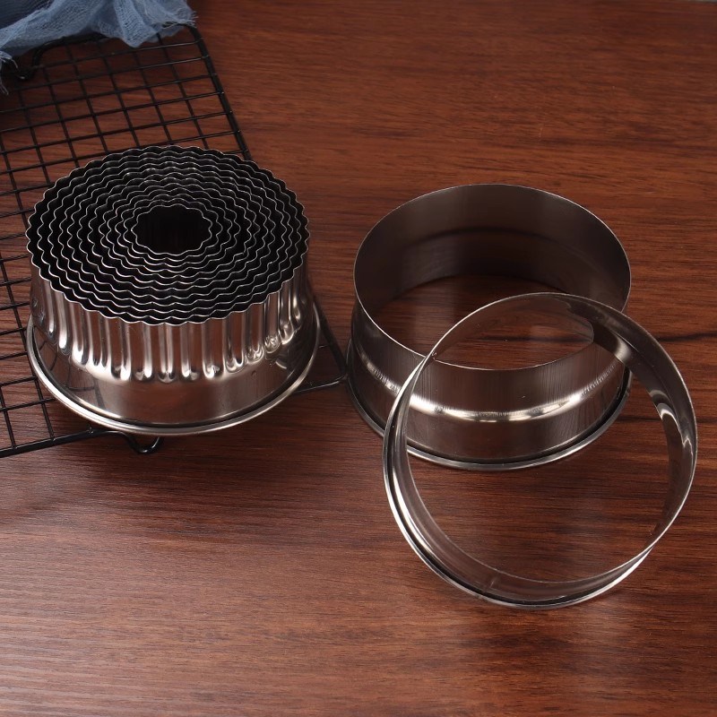 12头不锈钢圆形卡通包模具光级牙极蛋糕水果蔬菜饼干切模花边工具