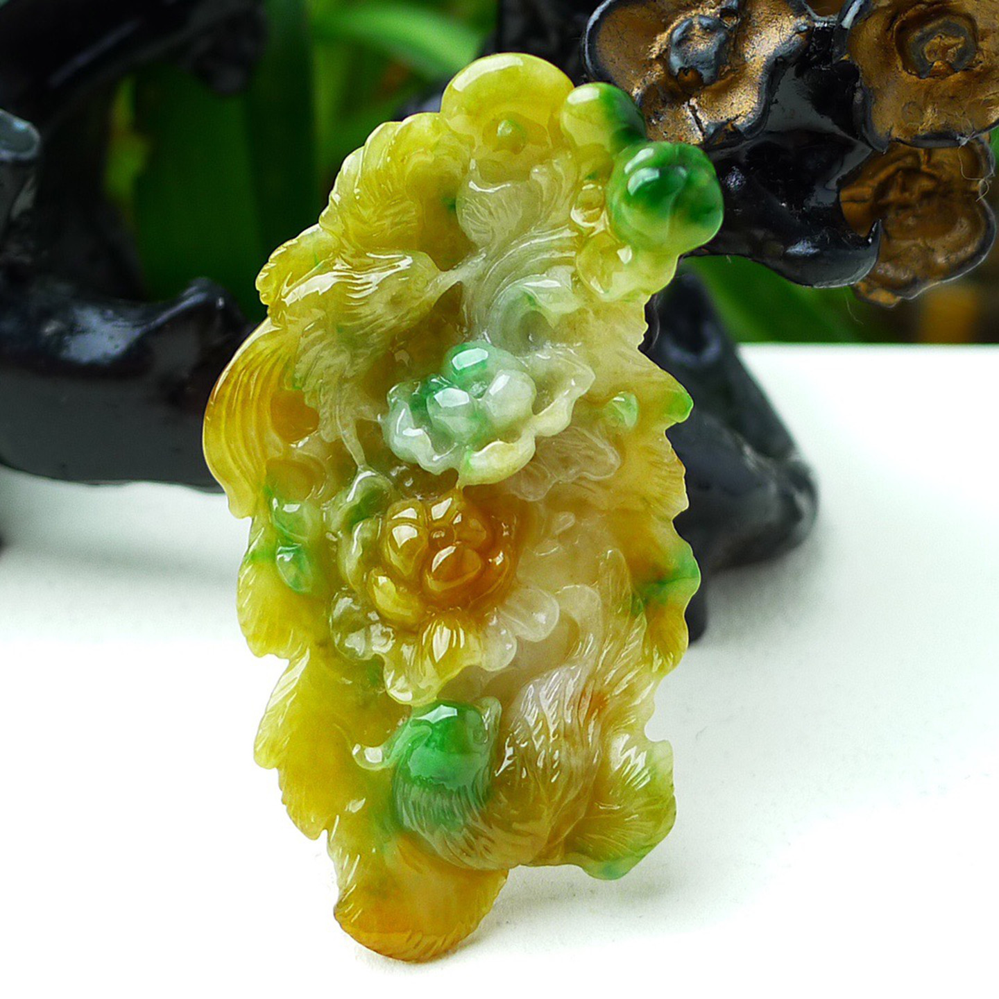 缅甸天然A货玉石翡翠 老坑冰种手工精雕三彩黄加绿花鸟吊坠