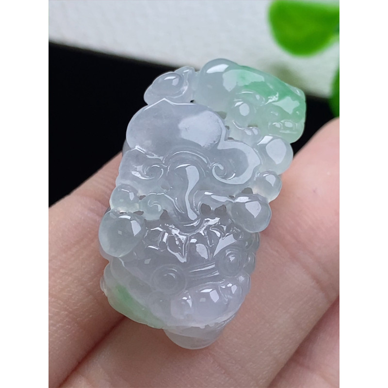 缅甸天然A货玉石翡翠 老坑冰种 手工精雕 貔貅吊坠