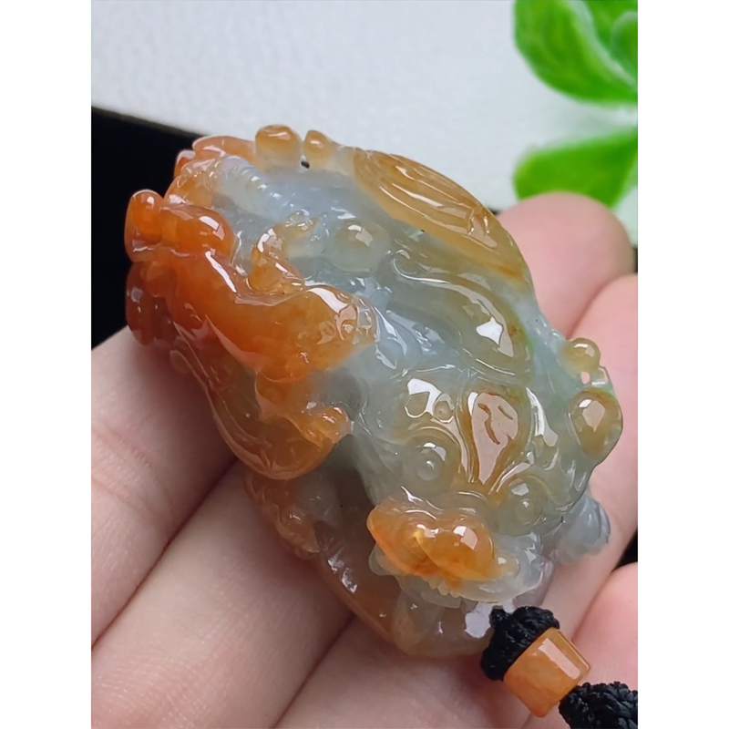 缅甸天然A货玉石翡翠 老坑冰种 手工精雕 红翡貔貅吊坠