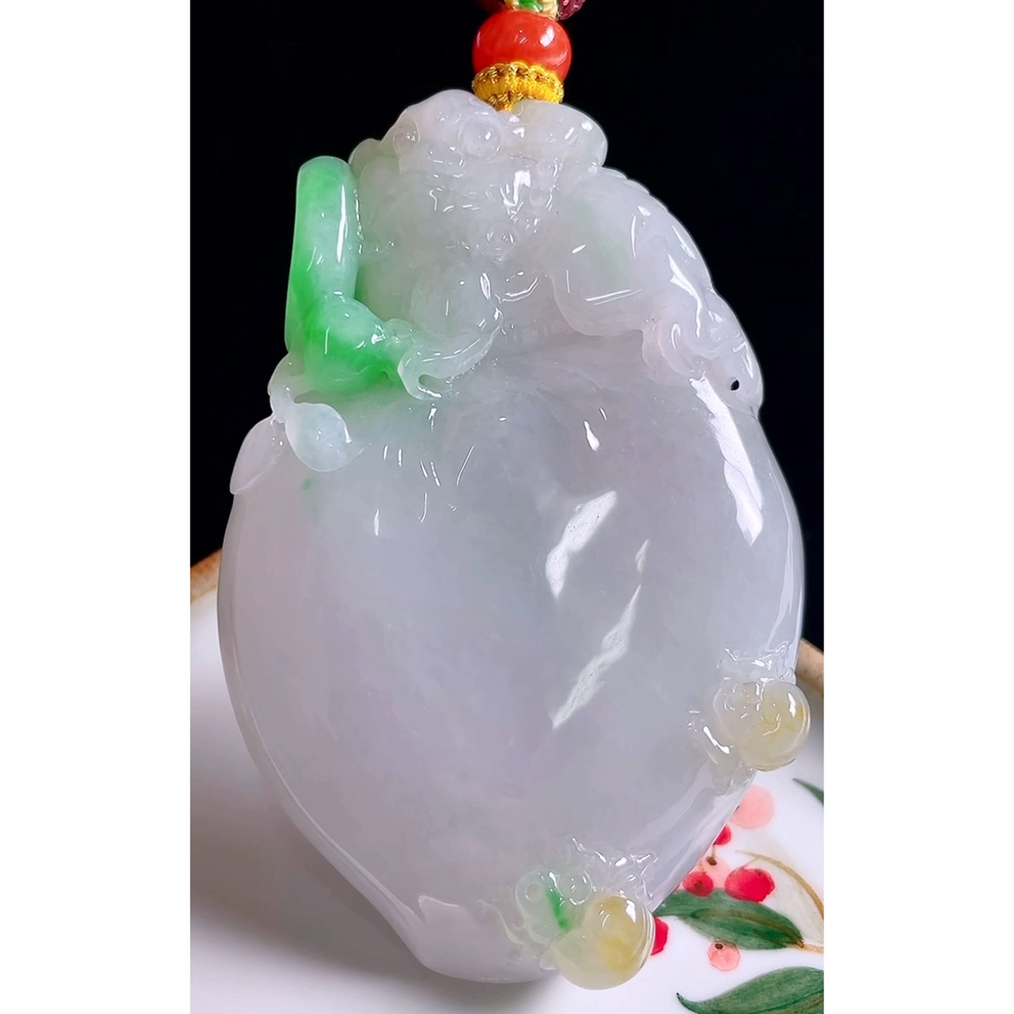 缅甸天然A货玉石翡翠 老坑冰种手工精雕黄加绿貔貅桃子吊坠