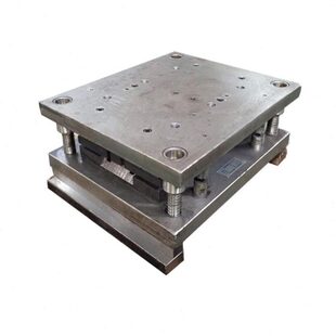 五金冲压加工 隔板扣一出二模具 厂家连续冲压模具 精密模具