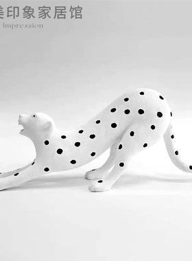 现代新古典客厅背景柜装饰品样板间餐边柜书柜摆件售楼处软装搭配