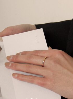 耳边风极简小众方形设计款素圈微镶锆石钛钢网红情侣戒指简约百搭