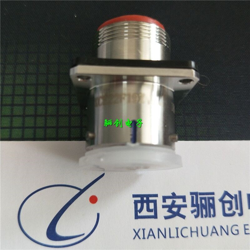连接器XCE22F19Z1P1/K1D1 XCE22T19K1P1/Z1P1 航空插头插座19芯