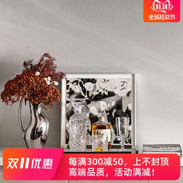 简约现代轻奢样板间餐边玄关柜餐桌花瓶花艺酒柜装饰托盘洋酒摆件