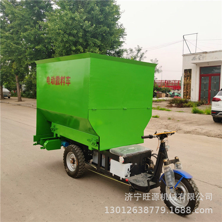 柴油5方撒料车 养殖场自动喂料车 饲料搅拌投料车,五金/工具,环卫车/保洁车/清扫车,淘宝优惠券,粉丝福利购,淘宝优惠卷