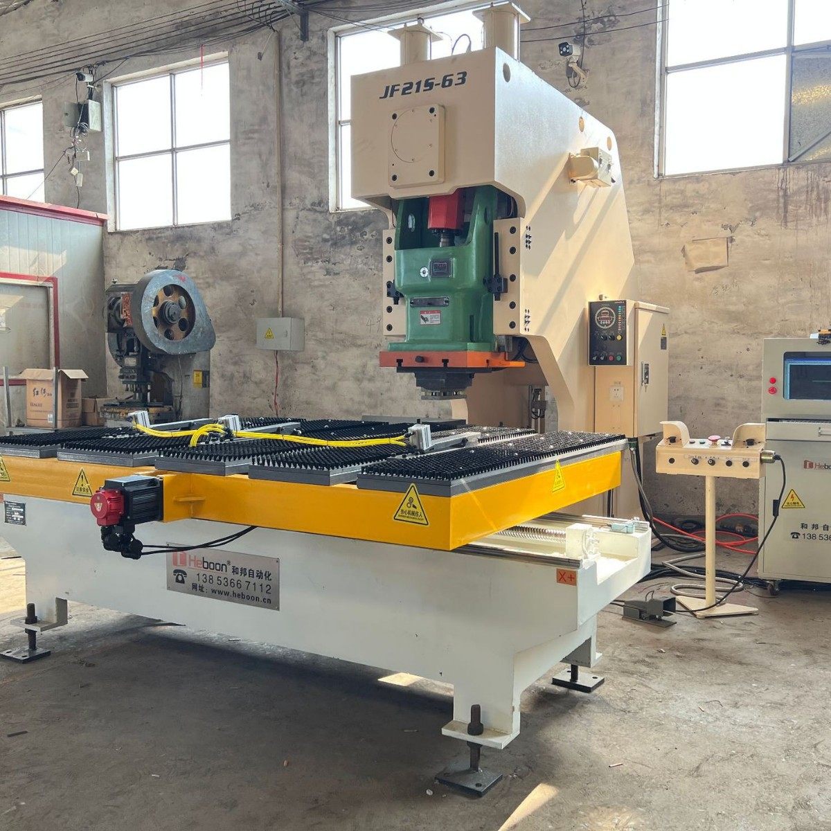 五金冲压送料机 广告冲孔机 瓶盖罐盖冲床送料机 冲压山形片送料,机械设备,其他机械设备,淘宝优惠券,粉丝福利购,淘宝优惠卷