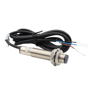 M12漫反射光电开关传感器E3F1 PNP常开常闭24v DS15C4三线直流NPN