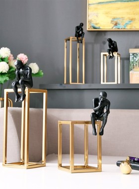 现代思考者人物金属摆件样板间摆设客厅书房书桌书柜酒柜装饰