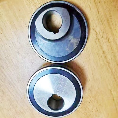 雷沃RG60RG70收割机原厂配件,雷沃振动筛轴偏心轴承总成,91805