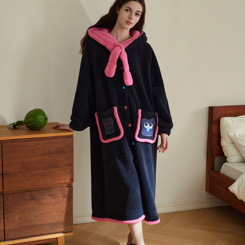 品册珊瑚绒女连衣裙睡袍可爱连帽