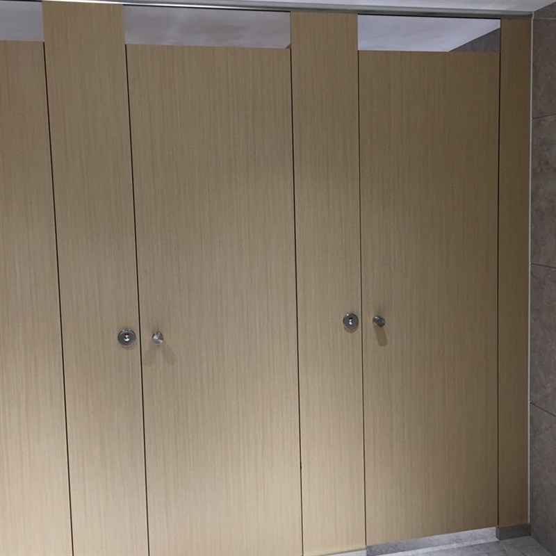 公共卫生间防水防火隔断板厕所隔板门洗手间挡板一代抗倍特板