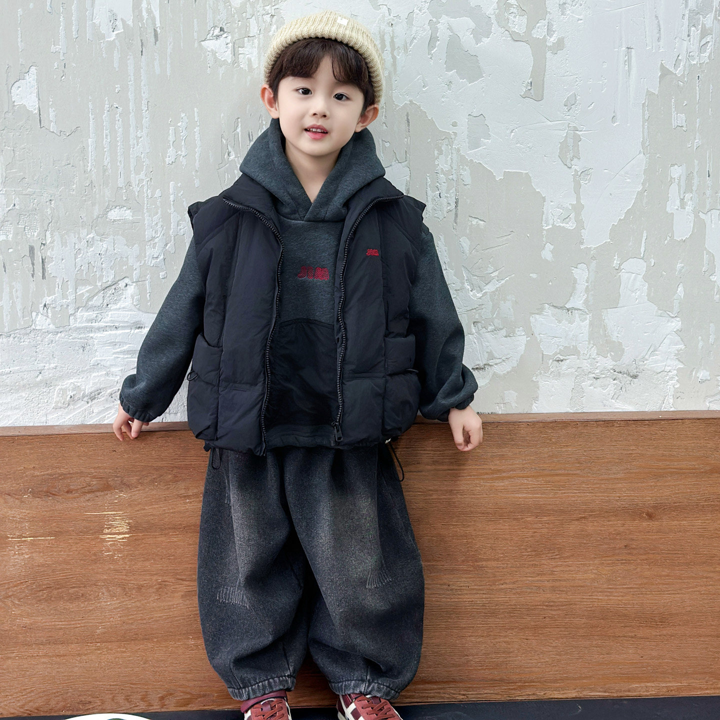 男童羽绒棉马甲三件套2025冬季新款儿童加绒加厚套装帅气男孩衣服