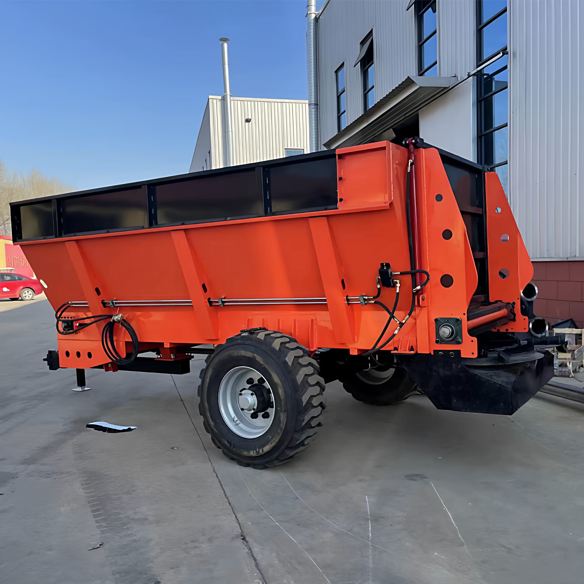 农用拖拉机牵引式撒肥车全自动撒粪车动物粪便撒肥车