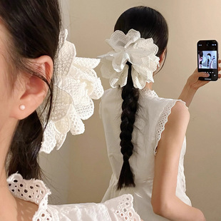 超仙白色蕾丝花朵抓夹女高级感氛围感简约低马尾鲨鱼夹后脑勺发夹