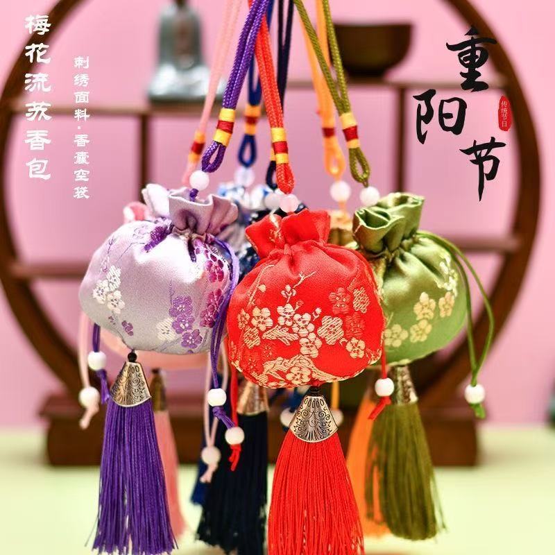 手工艾草香囊香包流苏汉服荷包