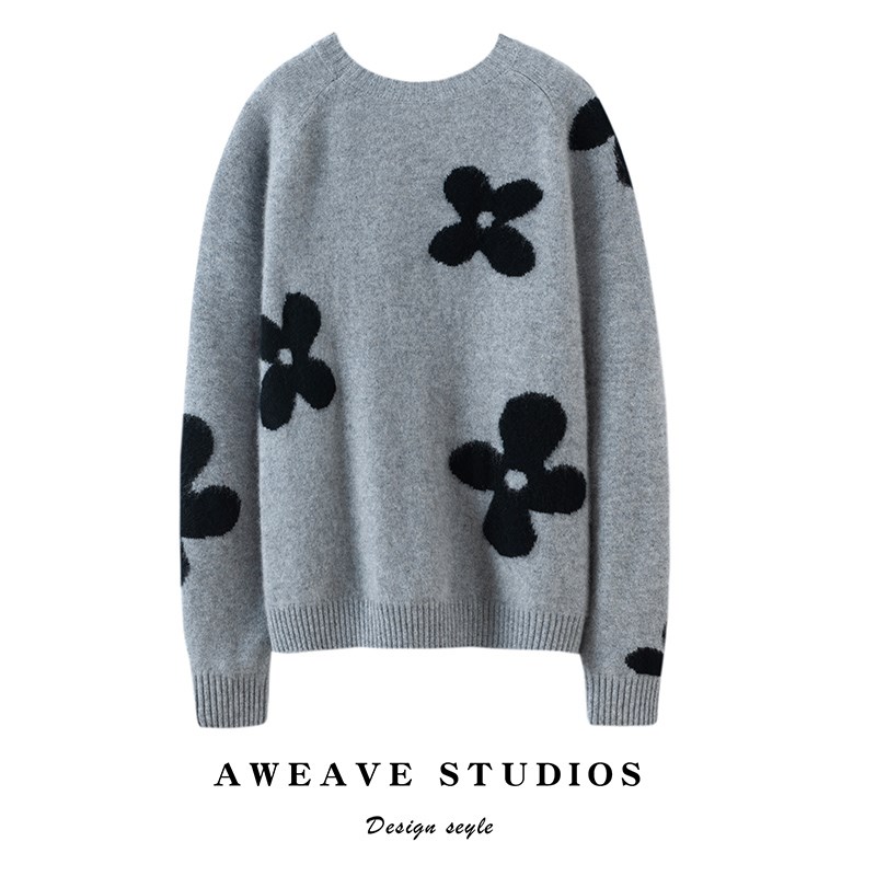 2024秋冬新款圆领四叶草100%纯山羊绒衫女长袖针织套头打底衫上衣