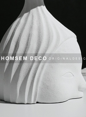 现代简约自然精灵卡通雕塑摆件样板房间售楼处书房U玄关柜桌面摆