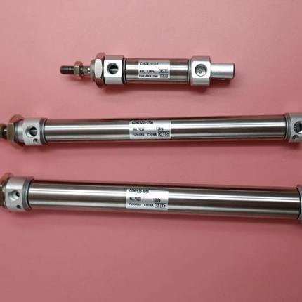 全新CM2E40 CDM2E40-120/125/130/140/150/160/170/175Z迷你气缸