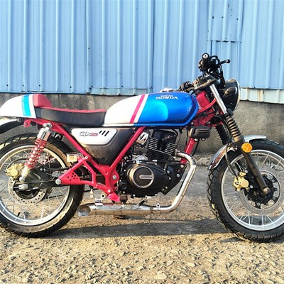 适用CGX150斜尾排气管 复古鱼雷烟囱哈雷vh款马蹄声不锈钢消声器