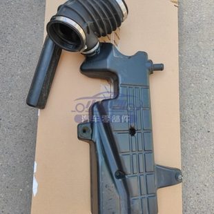 适配凯迪拉克SRX空滤壳出气软管空滤壳接管空滤壳谐振箱