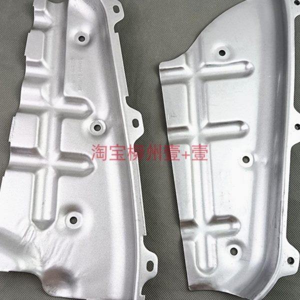 五菱荣光新卡单双排货车1.5排气支管隔热板 征程排气管挡板罩B15