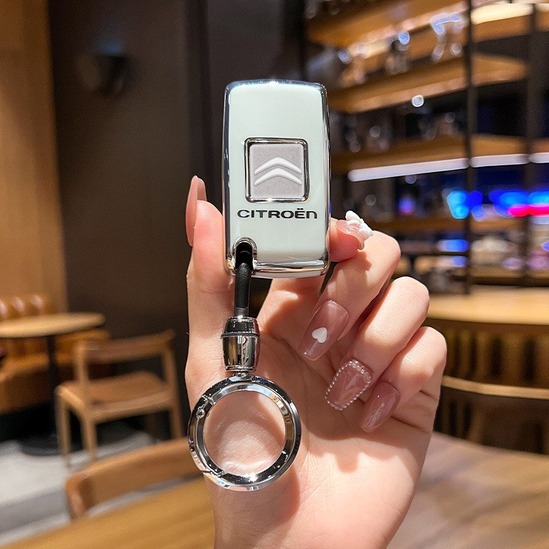 适用老款雪铁龙钥匙套专用世嘉t11/12/13款C4凯旋C5折叠汽车包套