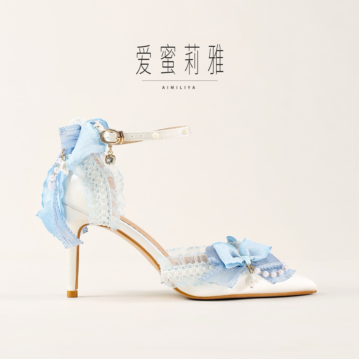 爱蜜莉雅洛丽塔蝴蝶结高跟鞋