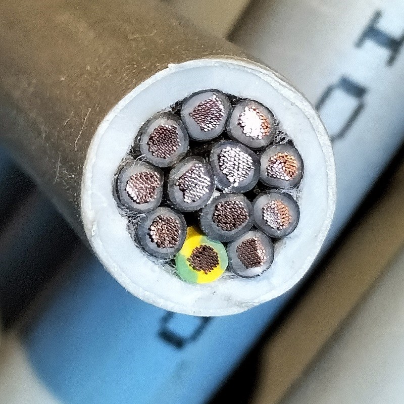 德国进口12芯1平方电缆线高柔性控制线12G1耐曲耐油拖链PUR 810P图片
